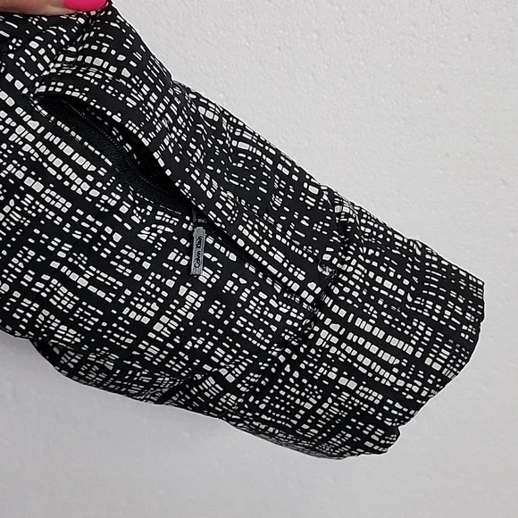 Calvin Klein Down Jacket Size M. - Picture 13 of 13